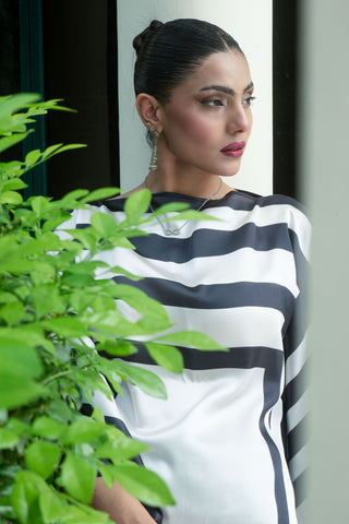 Black and white Silk Digitital Printed Kaftan